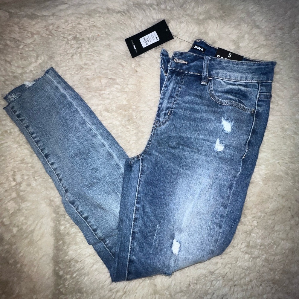❌SOLD❌ NWT Fashionnova jeans